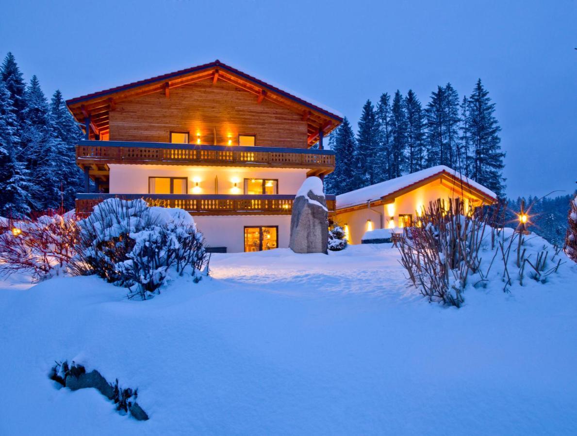 Landhotel Moorhof Neuschoenau Exterior photo