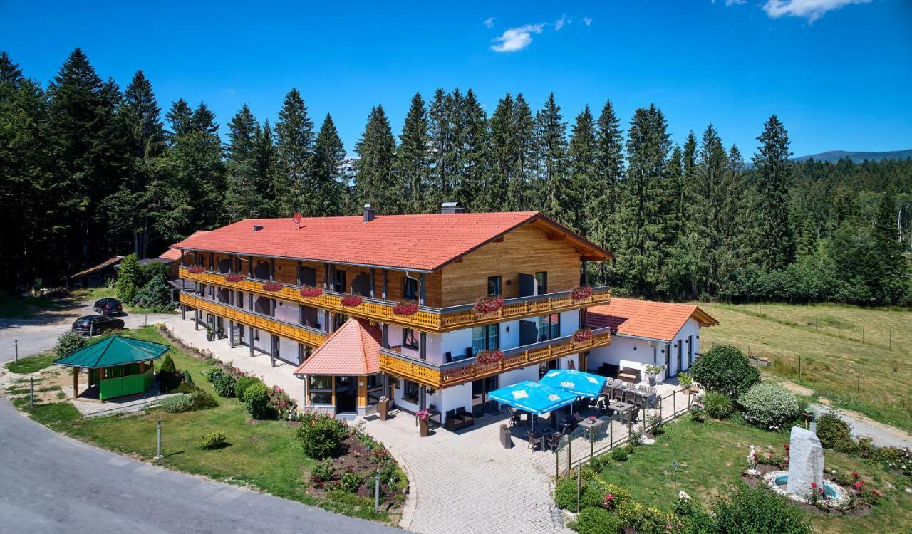 Landhotel Moorhof Neuschoenau Exterior photo